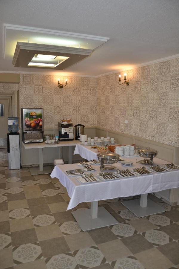 Appartement Aranyszarvas Panzio, Etterem Es Grillterasz Extérieur photo