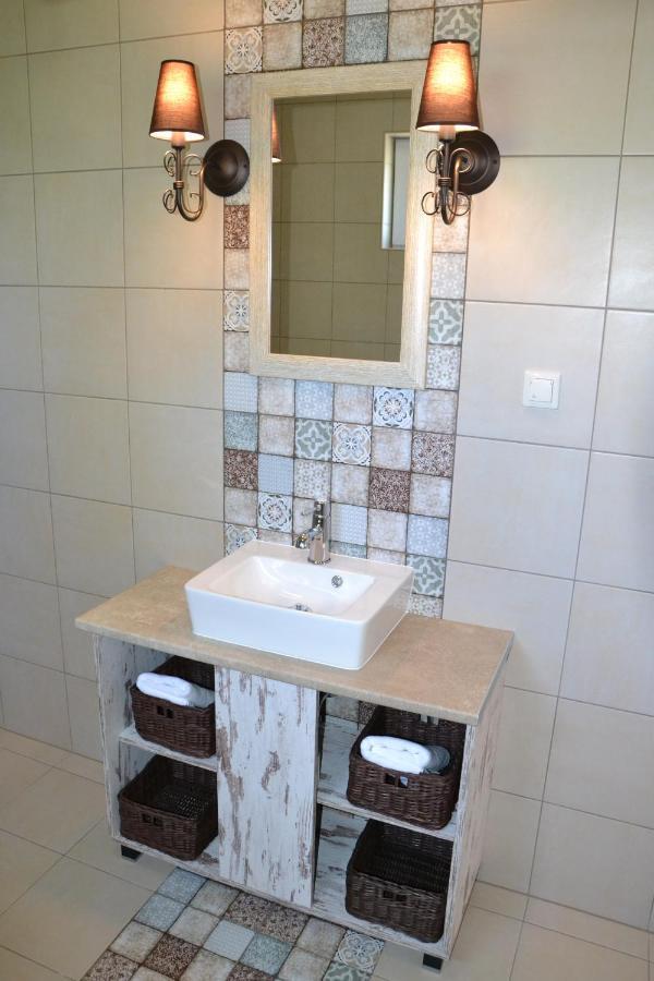Appartement Aranyszarvas Panzio, Etterem Es Grillterasz Extérieur photo