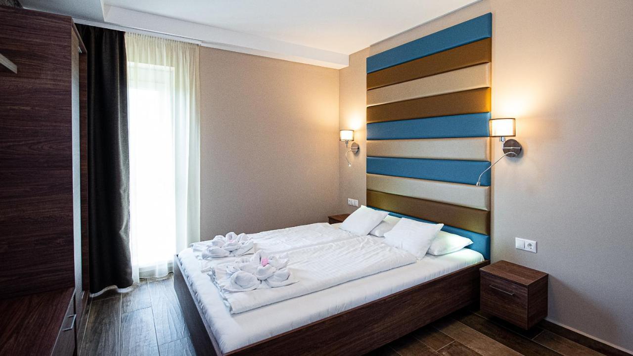 Appartement Aranyszarvas Panzio, Etterem Es Grillterasz Extérieur photo